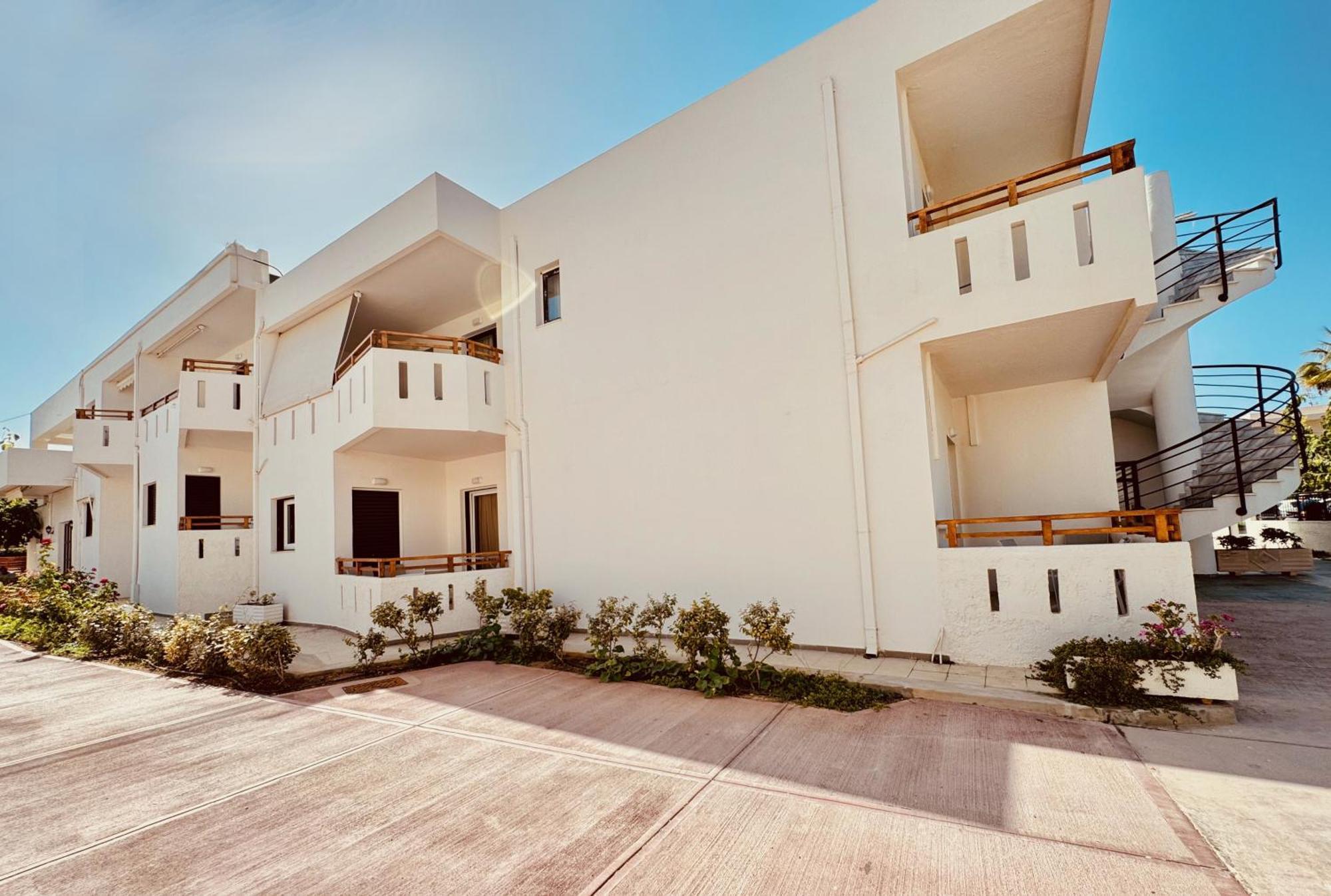 Domenica Apartments Rethymno  Exterior photo